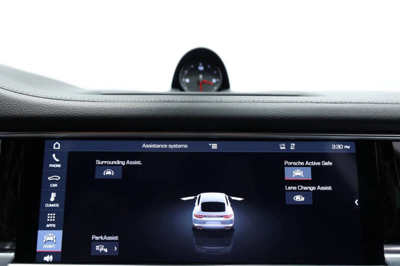 2020 Porsche Panamera