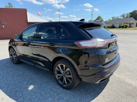 2017 Ford Edge Sport