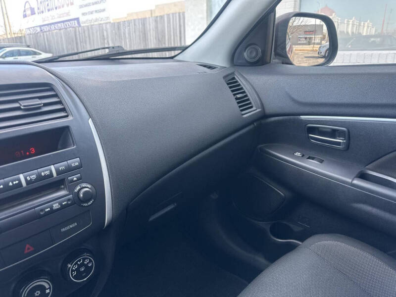 2011 Mitsubishi Outlander Sport ES