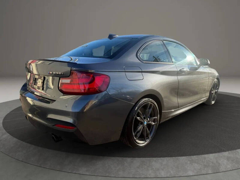 2016 BMW 2 Series M235i