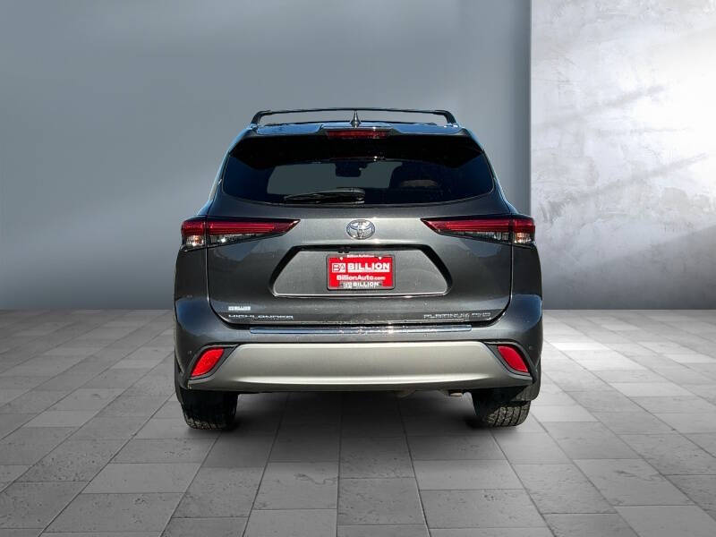 2020 Toyota Highlander Platinum