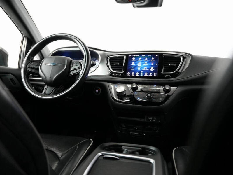 2019 Chrysler Pacifica Hybrid Limited