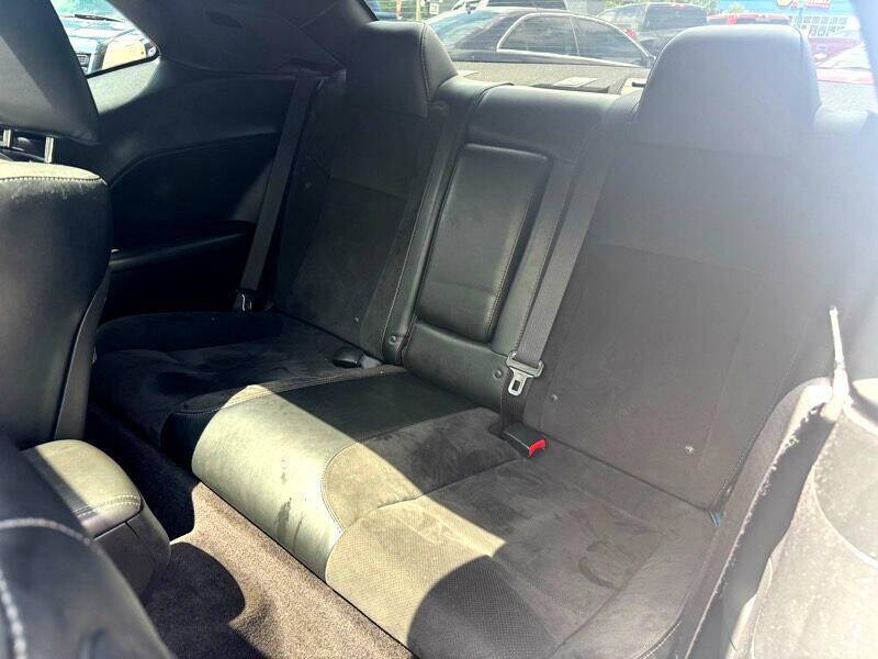 2016 Dodge Challenger R/T Scat Pack