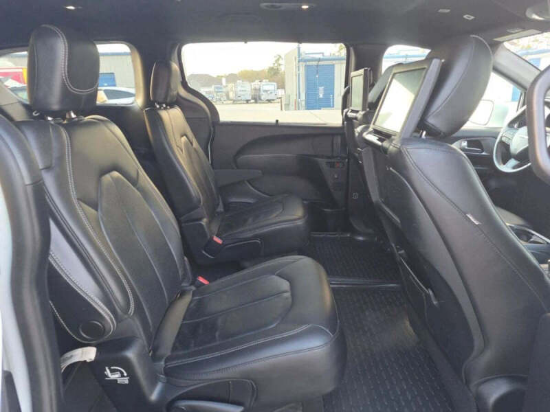 2019 Chrysler Pacifica Touring L Plus