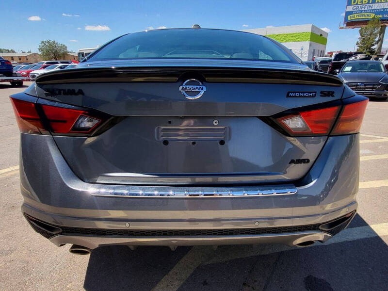 2022 Nissan Altima 2.5 SR