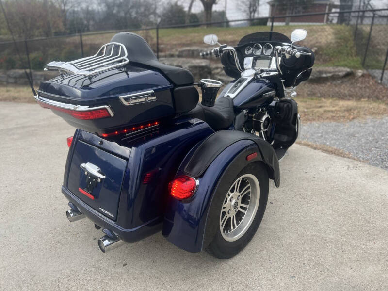 2014 Harley-Davidson FLHTCUTG