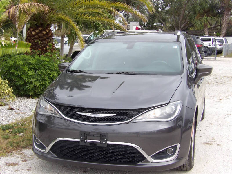 Used 2017 Chrysler Pacifica Touring-L Plus with VIN 2C4RC1EG0HR628328 for sale in Fort Myers, FL