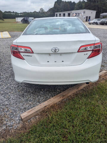 2014 Toyota Camry LE