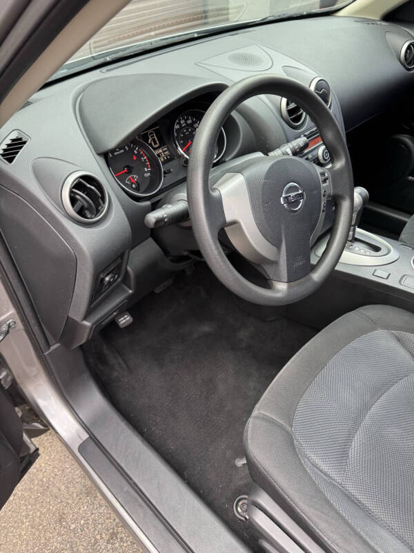 2013 Nissan Rogue S