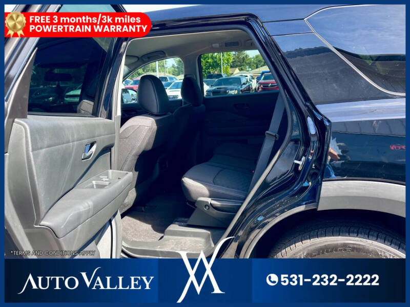 2024 Nissan Pathfinder S