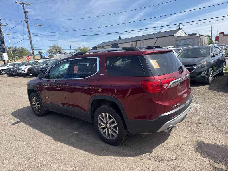 2018 GMC Acadia SLE-2