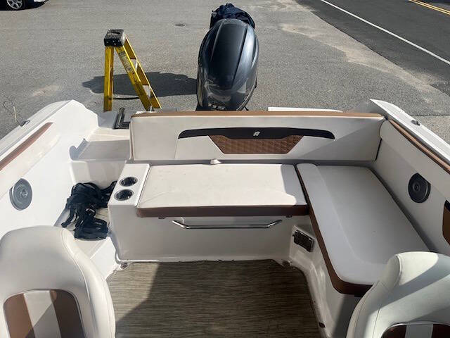 2019 Four Winns HD 180