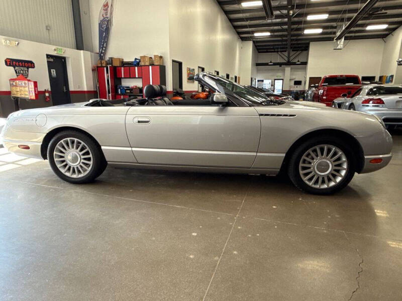 2004 Ford Thunderbird Deluxe