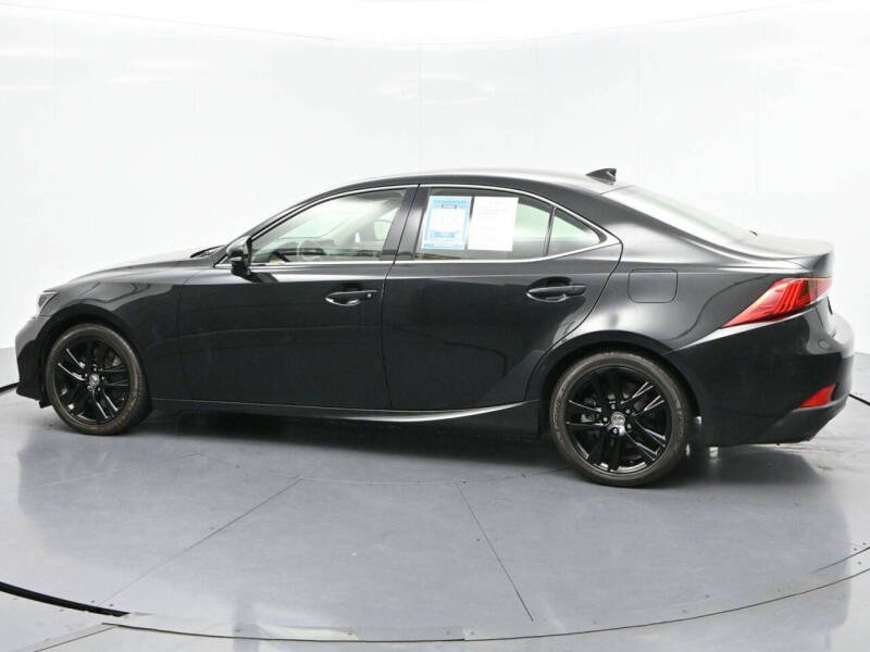 2019 Lexus IS 300