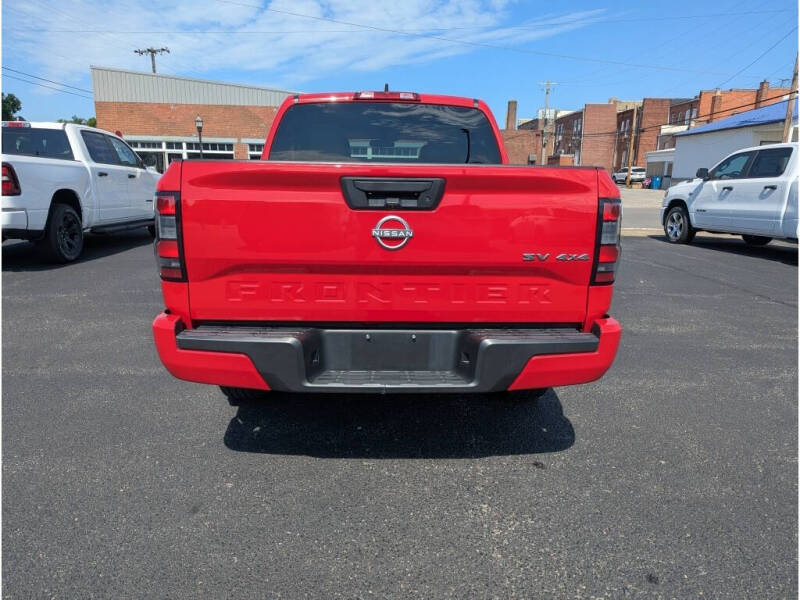 2023 Nissan Frontier SV