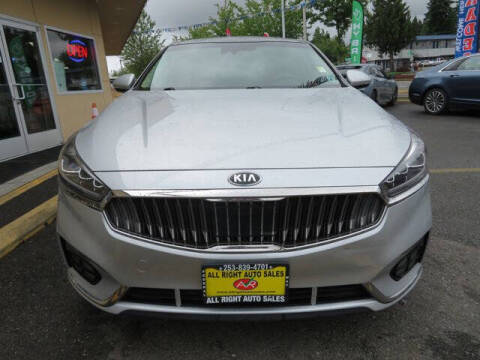 2018 Kia Cadenza Technology