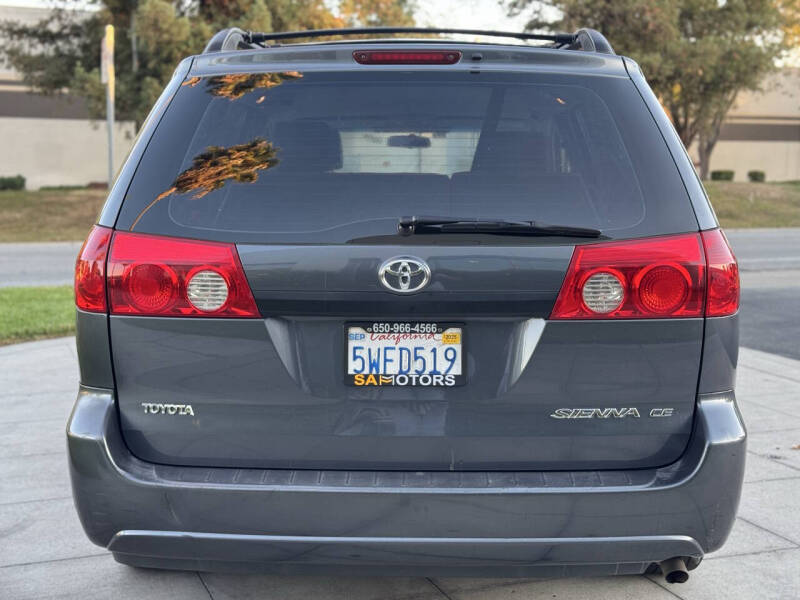 2006 Toyota Sienna CE 7 Passenger