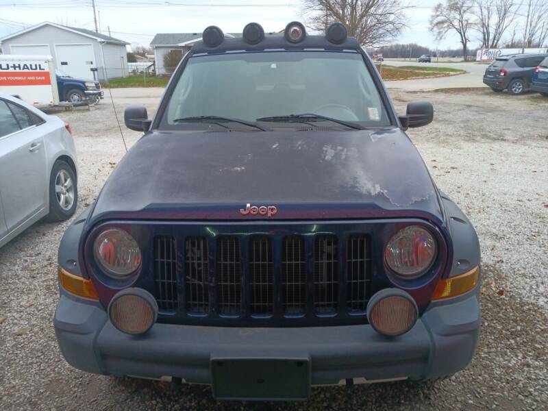 2006 Jeep Liberty for sale at Diaz Used Autos in Danville IL