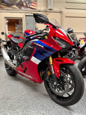 2024 Honda CBR1000RR