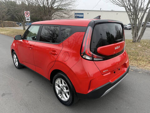 2023 Kia Soul LX