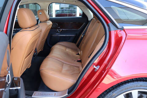 2016 Jaguar XJ R-Sport