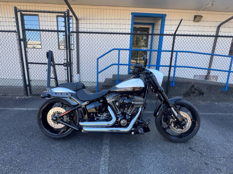 2017 Harley-Davidson Breakout