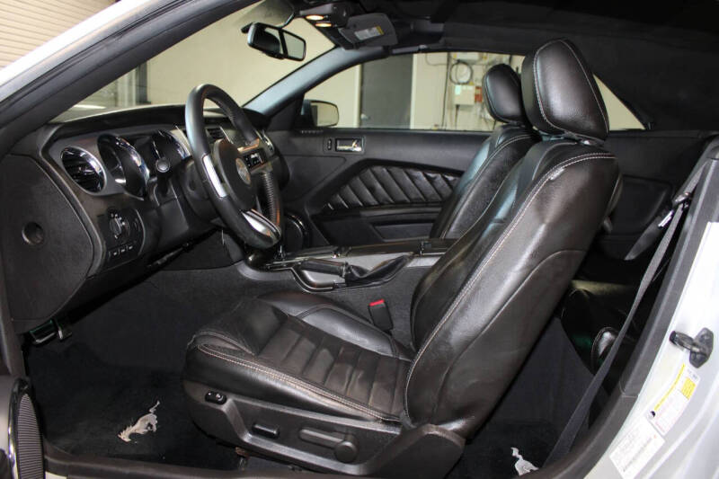 2010 Ford Mustang