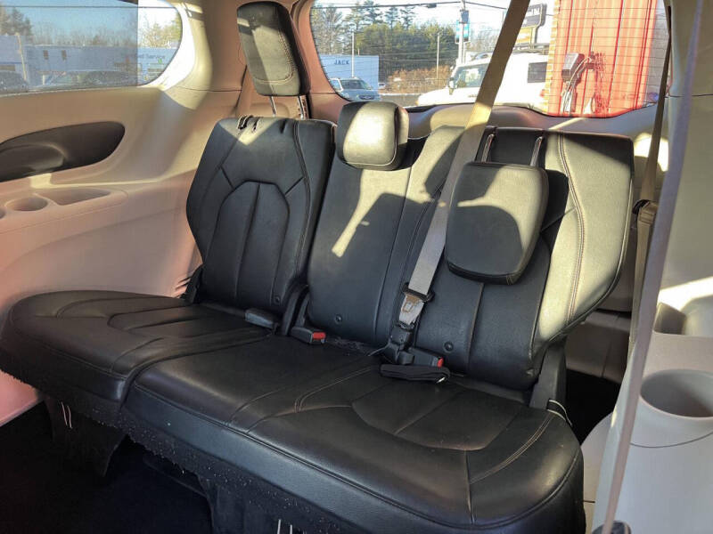 2018 Chrysler Pacifica Touring L