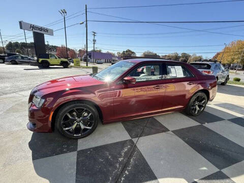 2023 Chrysler 300 Touring L