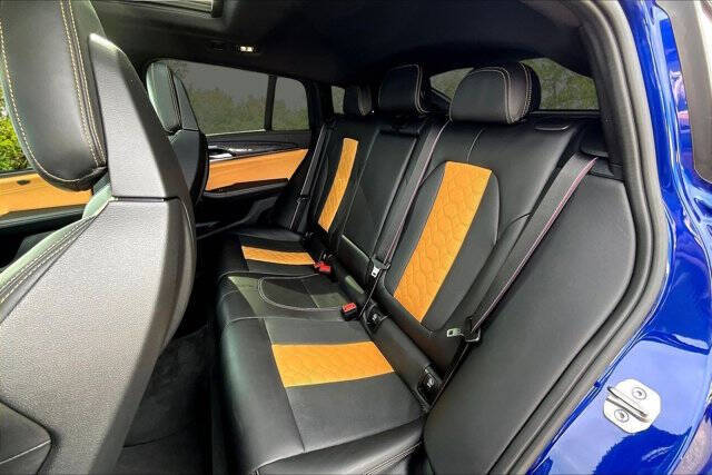 2023 BMW X4 M