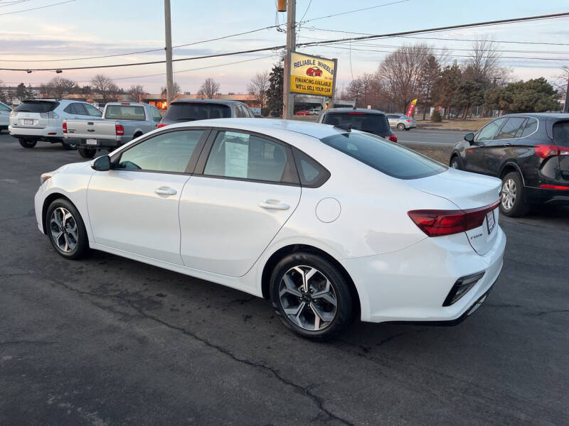 2021 Kia Forte FE