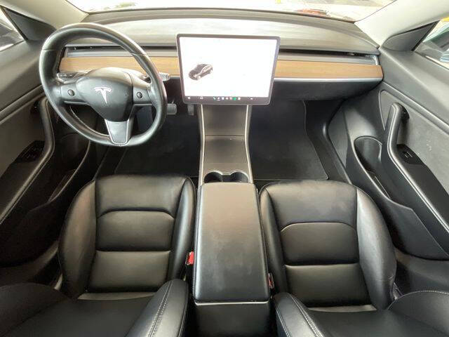 2018 Tesla Model 3 Performance