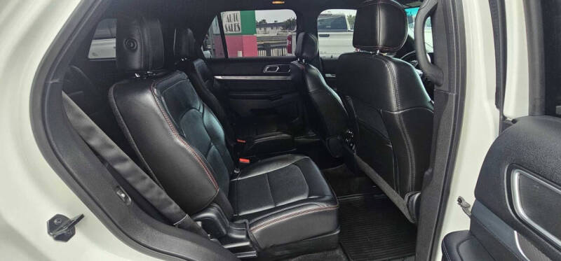 2017 Ford Explorer Sport