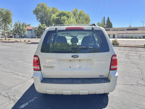 2009 Ford Escape XLS