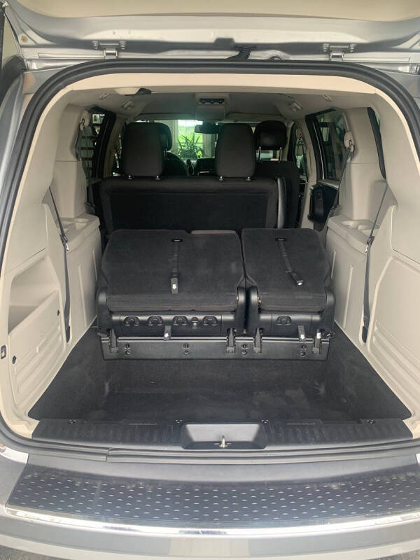 2019 Dodge Grand Caravan SE