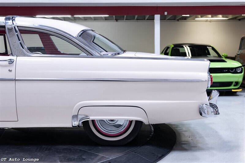 1955 Ford Crown Victoria 10