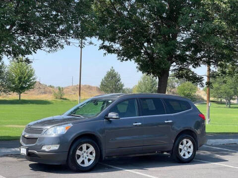 2011 Chevrolet Traverse for sale at LORENA'S AUTO SALES in Hermiston OR