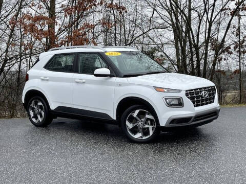 2022 Hyundai Venue SEL