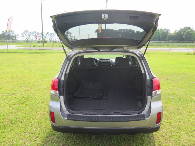 2010 Subaru Outback 2.5i Limited