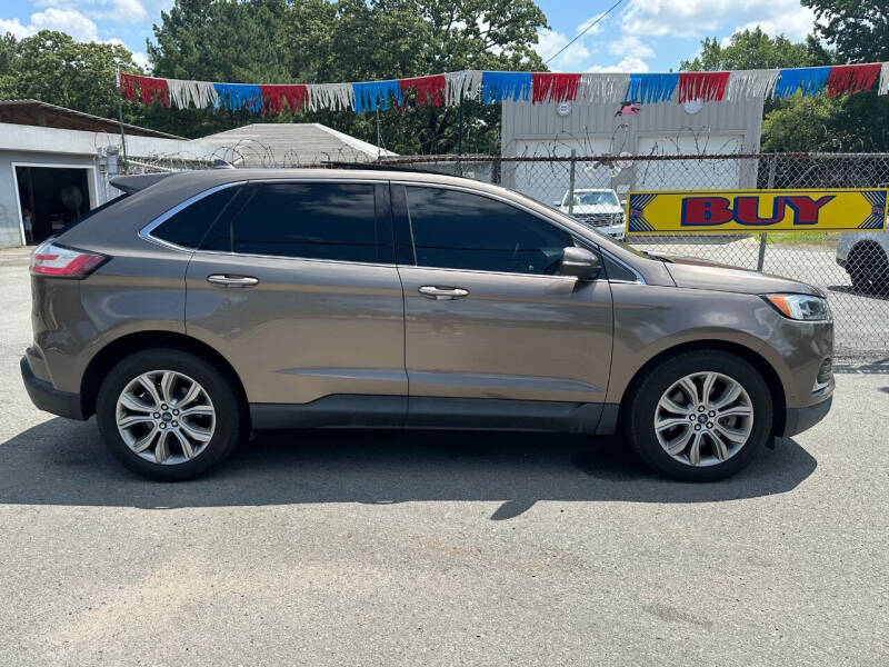2019 Ford Edge Titanium