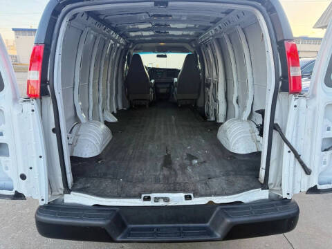 2020 Chevrolet Express 2500