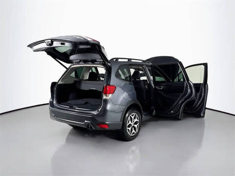 2022 Subaru Forester Premium