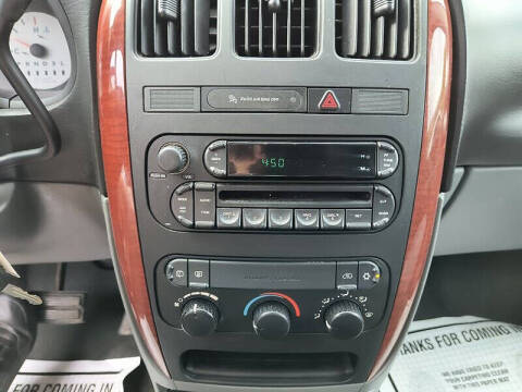 2006 Chrysler Town and Country