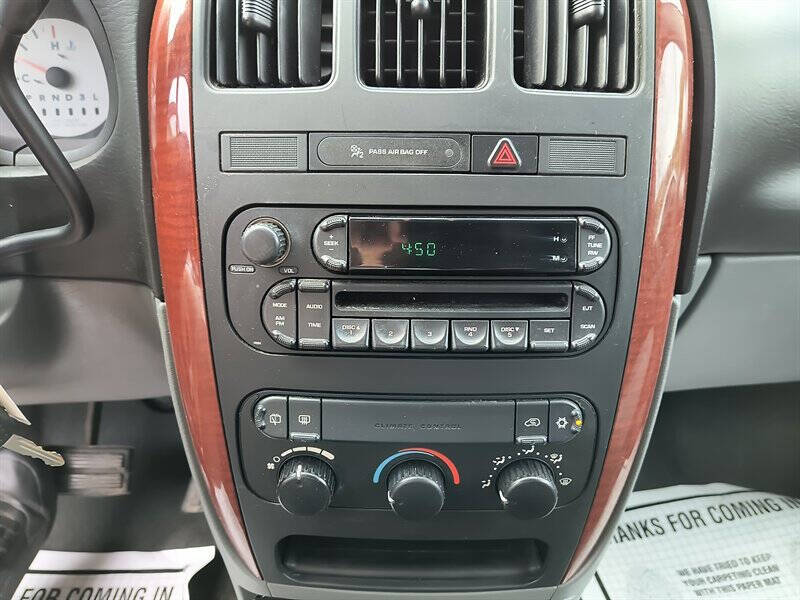 2006 Chrysler Town and Country