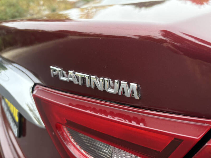 2018 Nissan Maxima Platinum