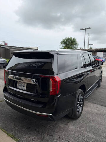 2024 GMC Yukon XL SLT