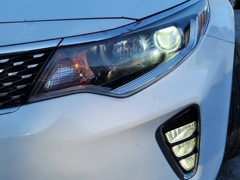 2018 Kia Optima LX