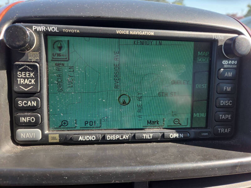 2004 Toyota Sienna XLE 7 Passenger