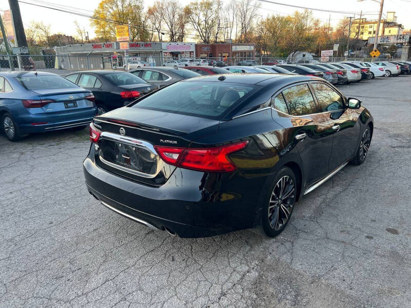 2017 Nissan Maxima Platinum