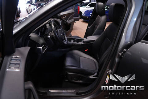 2018 Jaguar F-PACE 25t Premium